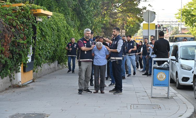 Kritik Açıklama: 12 Yıl Sonra Derin Dondurucuda Ceset Bulundu, 16 Gözaltı - Haberleri - Son Dakika Bilgileri