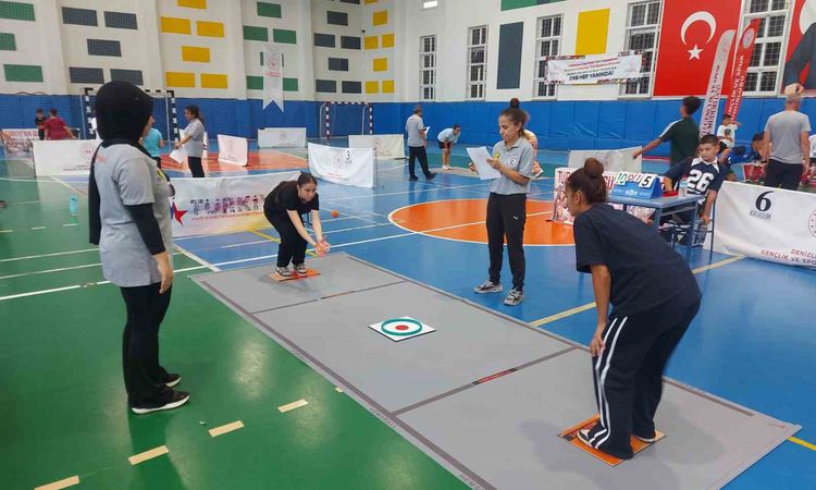 Ayrıntılar Netleşti: 15 Temmuz Hemsball Turnuvasında 65 sporcu madalya için yarıştı - Haberleri