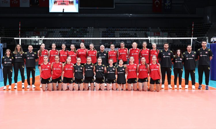 Gündemden Son Bilgiler: 20 Yaş Altı Kadın Milli Voleybol Takımı, Avrupa Şampiyonası Elemeleri için kampa girdi