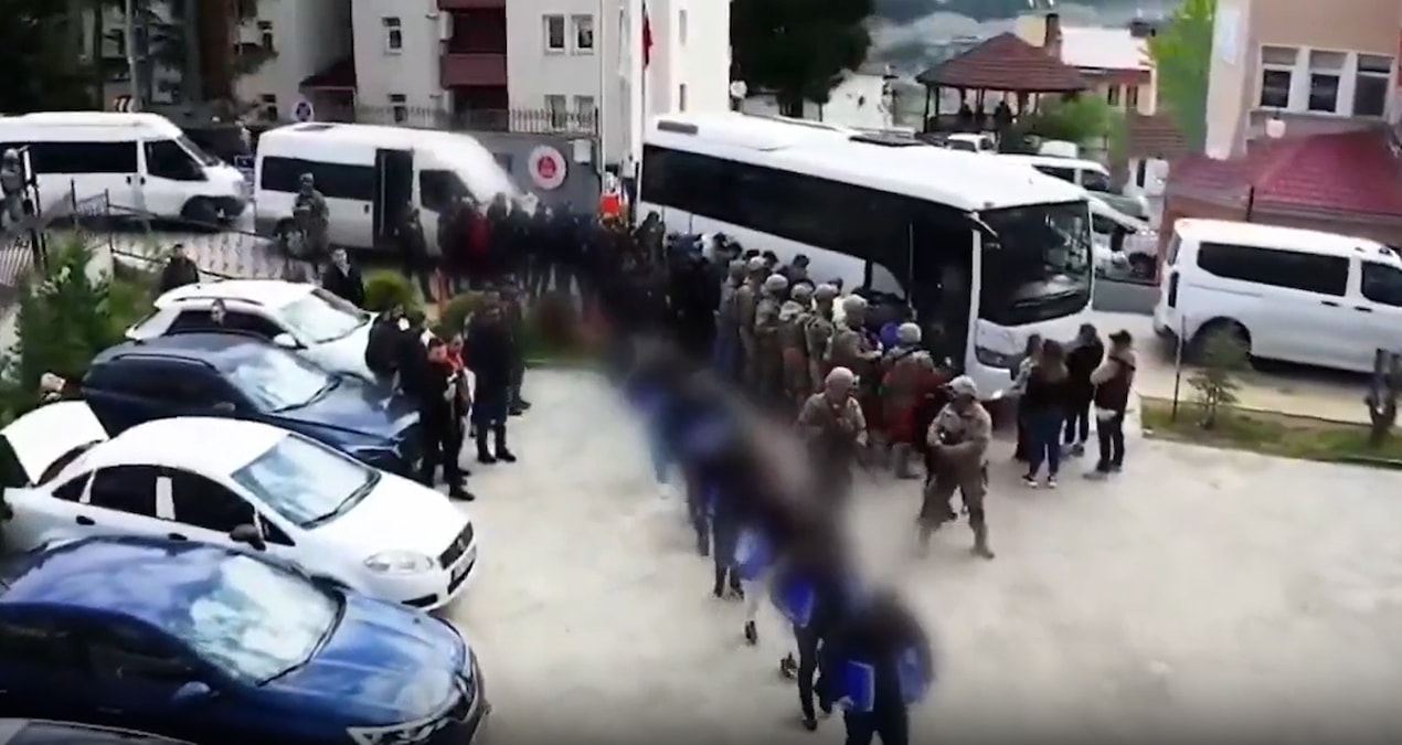 Gündemden Son Bilgiler: 22 ilde polis harekete geçti: Çok sayıda kişi hakkında tutuklama kararı verildi - Habe
