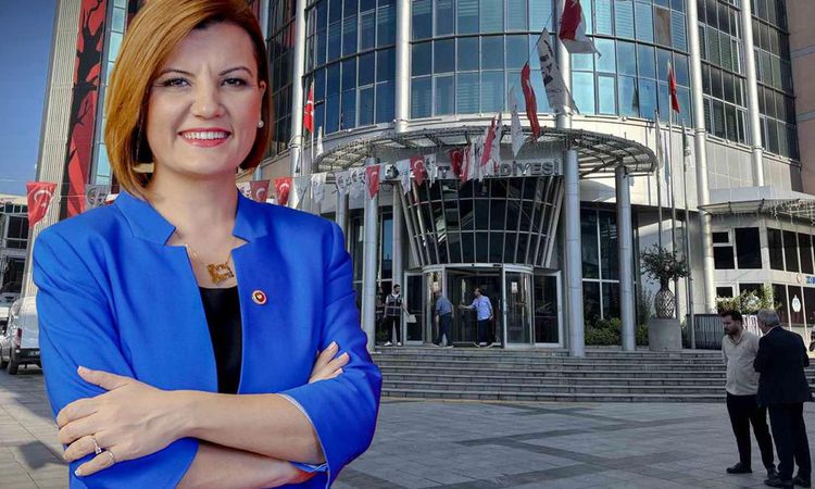 Gündemden Son Bilgiler: 3 kilo altın, para dolu çanta, otobanda teslimat! İzmit Belediyesi dosyasında şok iddi