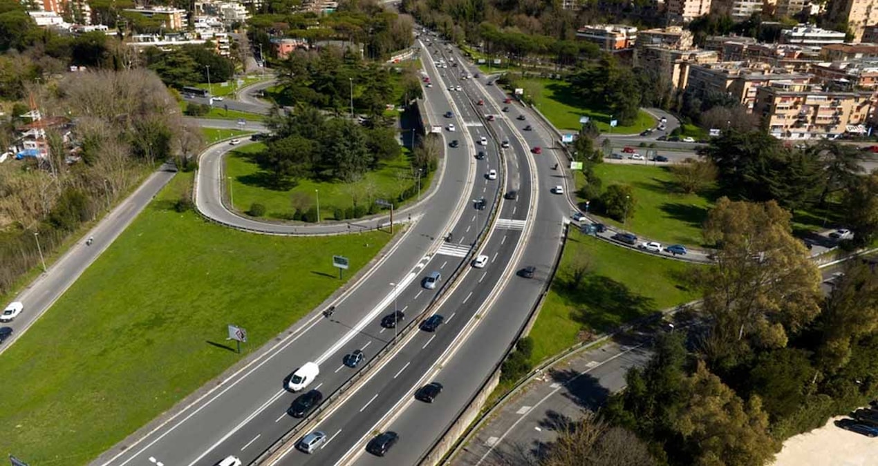 Son Gelişme: 5 dakikada doluyor, 1156 beygir gücünde: Mercedes ve BYD’nin 'gizli silahı' Avrupa’yı kuşatıyor -
