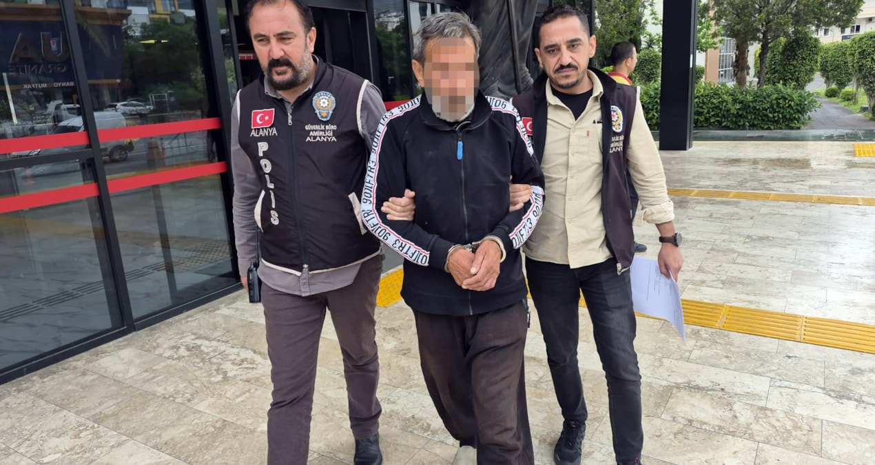 Kritik Açıklama: 64 yaşındaki adam Cumhurbaşkanına hakaretten hakkında tutuklama kararı verildi - Haberleri |