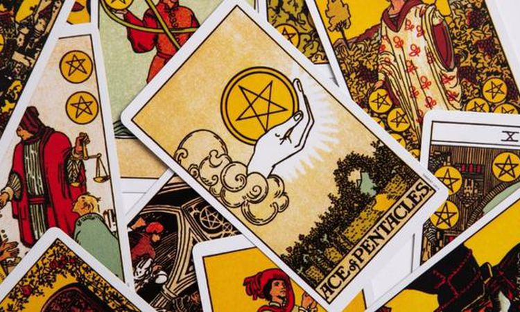 Gündemden Son Bilgiler: 7 Ağustos günlük tarot falı: 7 Ağustos Cuma günü seni neler bekliyor? Günlük tarot kar