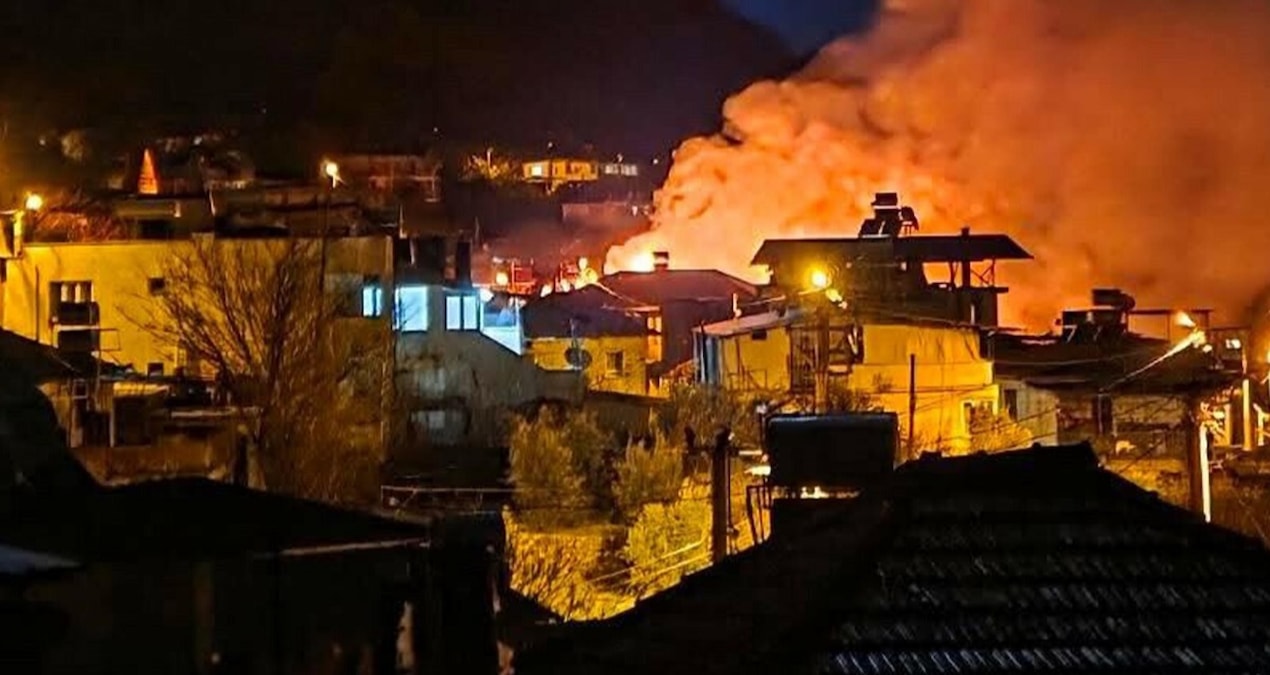 Kritik Açıklama: 85 yaşındaki kadın yalnız yaşadığı evde çıkan yangında öldü - Haberleri | İşte Tüm Ayrıntılar