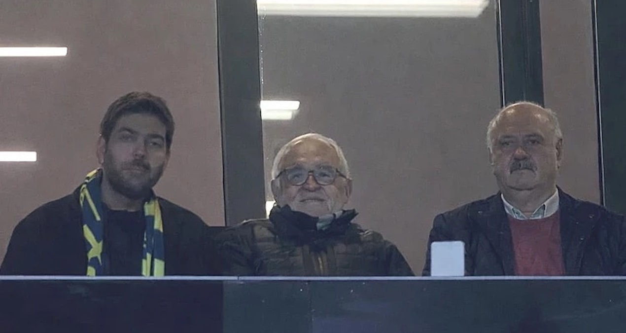 Ayrıntılar Netleşti: 87 yaşındaki Fenerbahçe üyesinin ilk maç heyecanı - Son Dakika | İşte Tüm Ayrıntılar