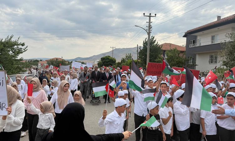 Sıcak Gündem: 940 Öğrenciden Gazze'ye Destek Yürüyüşü - Haberleri | İşte Tüm Ayrıntılar