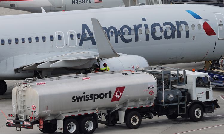 Gündemden Son Bilgiler: ABD'de sistem arızasını gideren American Airlines uçuşlarına yeniden resmen start aldı