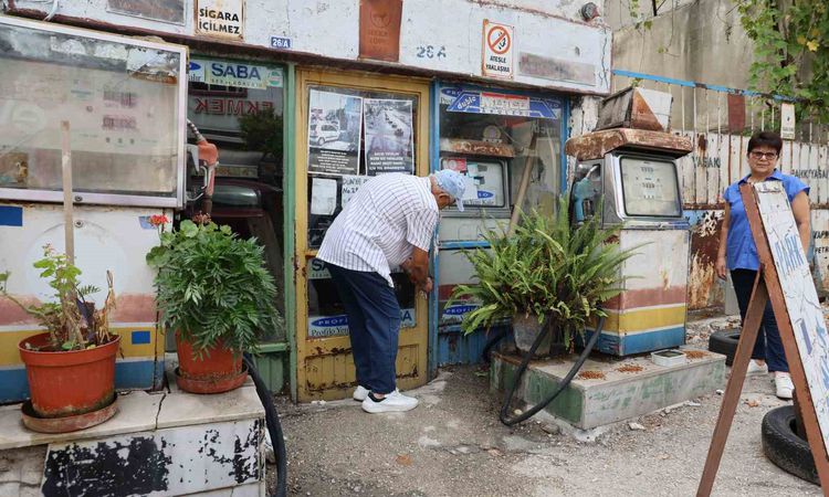 Ayrıntılar Netleşti: Adana'da 92 Yıllık Akaryakıt İstasyonu Zamana Meydan Okuyor - Son Dakika Haberleri