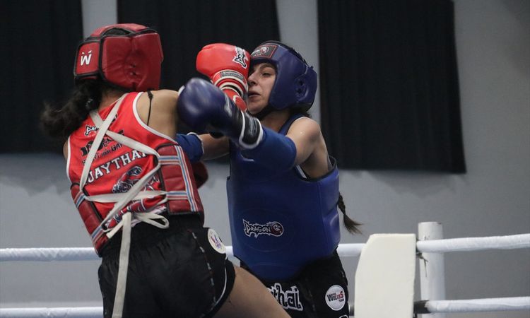 Adana'da düzenlenen Türkiye Gençler Muaythai Şampiyonası tamamlandı - Son Dakika Haberleri: Gelişmeler Takip E