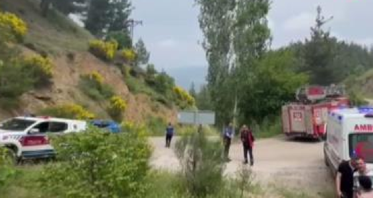 Sıcak Gündem: Adana'da feci kaza: Otomobil uçuruma yuvarlandı - Son Dakika Haberleri