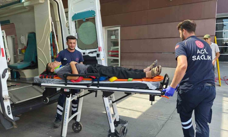 Gündemden Son Bilgiler: Adıyaman'da Bisiklet Kazası: 2 Yaralı - Haberleri: Gelişmeler Takip Ediliyor