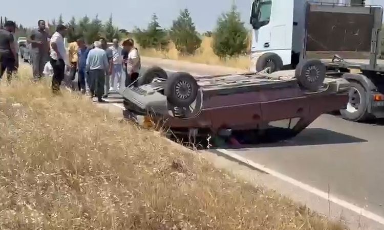Sıcak Gündem: Adıyaman'da İki Otomobil Çarpıştı: 2 Yaralı - Son Dakika Haberleri - Son Dakika Bilgileri