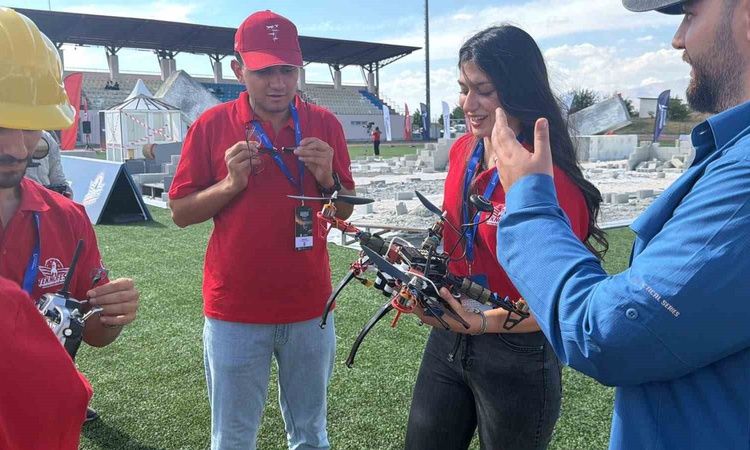 Adıyaman'da TEKNOFEST otonom sistemler yarışmasına yaklaşık 263 yarışmacı katıldı: Gelişmeler Takip Ediliyor