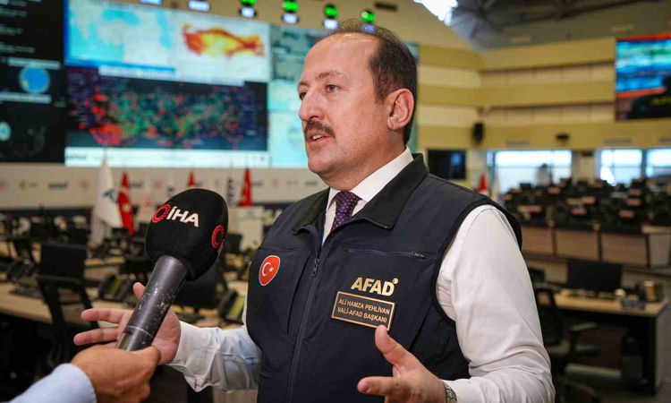 Sıcak Gündem: AFAD Başkanı: Afet Yönetiminde 1999 Milat Oldu - Son Dakika Haberleri: Gelişmeler Takip Ediliyor