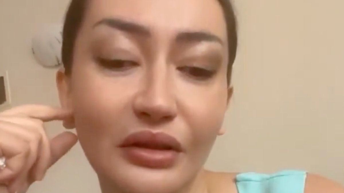 Latest Development: A woman cried and expressed her disappointment in Haluk Levent on social media (Details)