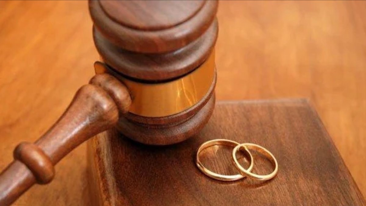 Hot Development: Constitutional Court's decision regarding the income and salaries of those living with the person they divorced (Details)