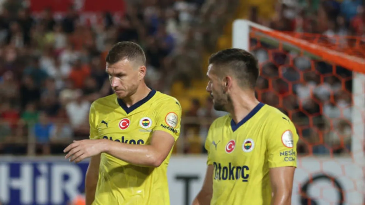 Son Gelişme: Fenerbahçe'de Dzeko ve Tadic için neden veda töreni düzenlenmedi? İşte o flaş gerçek | İşte Tüm A