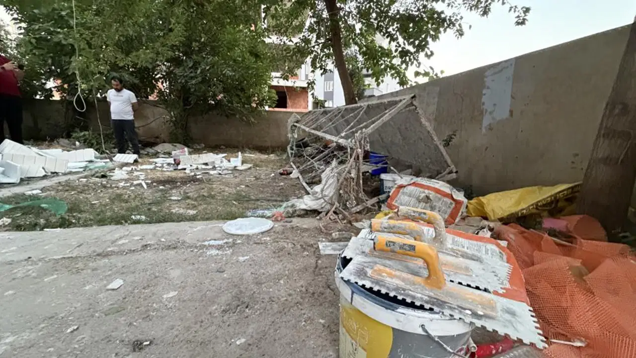 Workplace murder in Siverek! The rope of the construction elevator broke: 2 workers lost their lives!