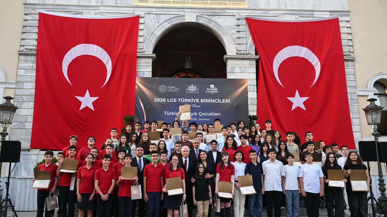 Latest Development: Award ceremony from Istanbul Governorship for the students who came first in Turkey in LGS (Details)