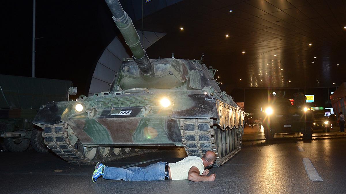 Latest Development: July 15 is the 10th anniversary of the treacherous coup attempt! This is how it was suppressed in 21 hours