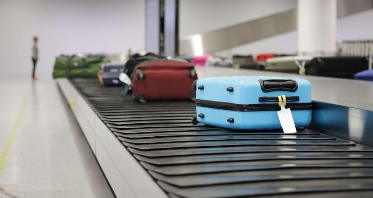 Analysis | Airline companies warn: Do not put that item in your luggage and Latest Developments