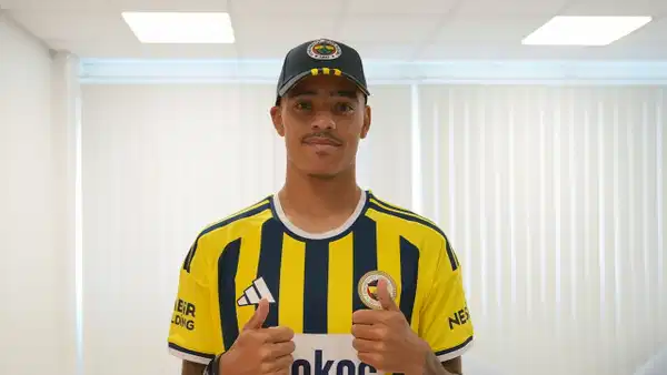 Latest Development: Fenerbahçe's Mason Greenwood statement: Arrival time in Istanbul clarified and Latest Developments