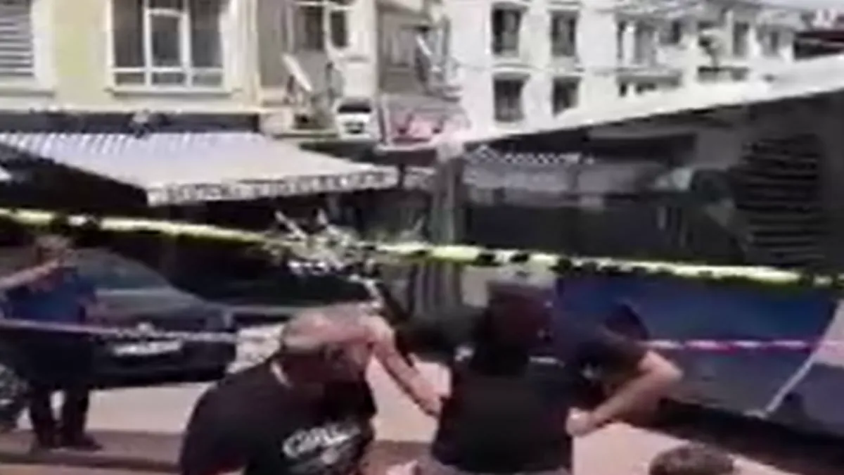 Latest Development: BREAKING NEWS | Terrible accident in Ankara: The bus entered the workplace!