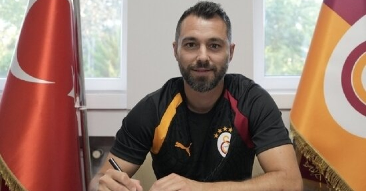 Galatasaray U19 is entrusted to Alparslan Erdem!