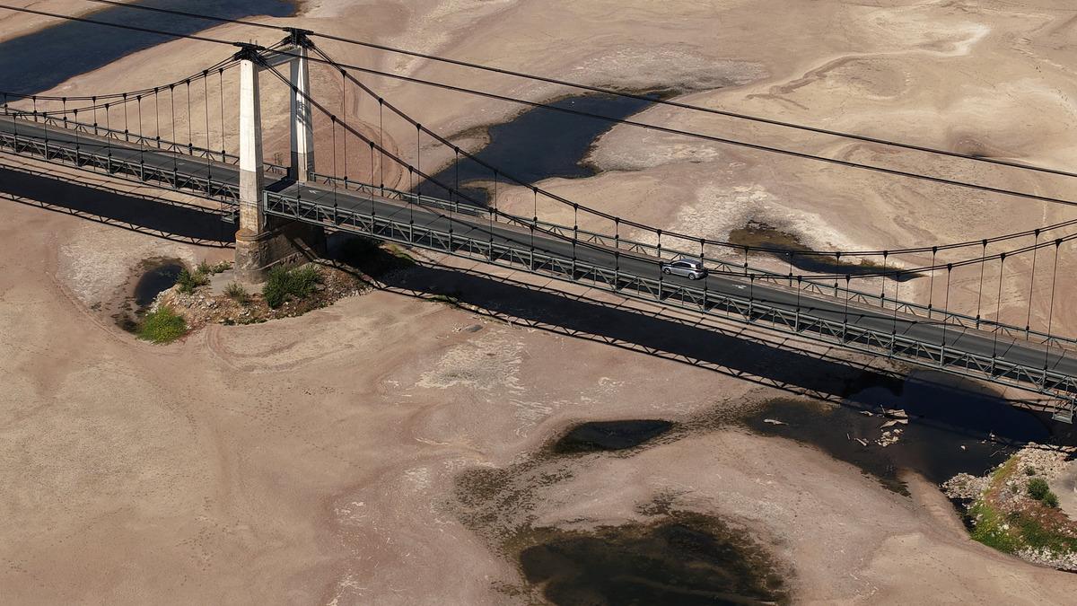 Agenda - Europe is experiencing a nightmare! Water use was restricted