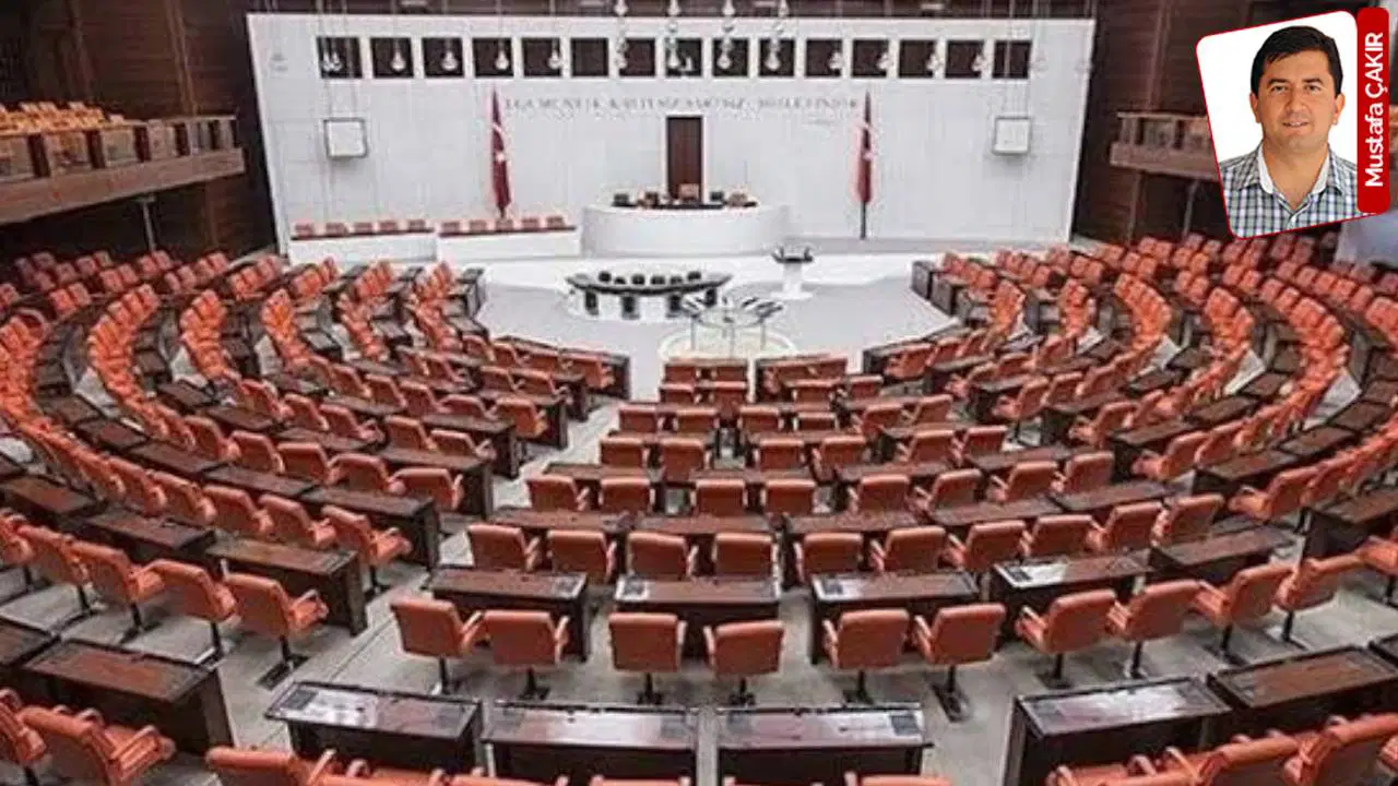 Breaking News: Government Rejects Proposals to Increase Lowest Pension, Disregards Unions' Criticisms of PTT Regulation