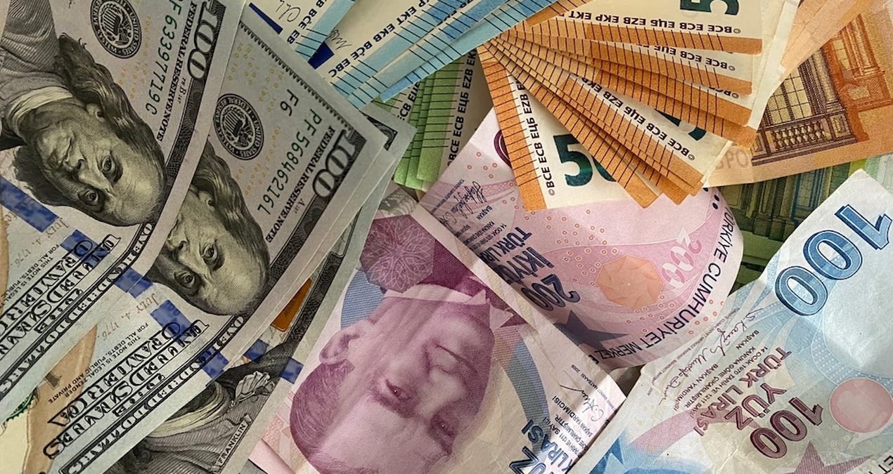 Analysis | Both euro and dollar broke records one after another and Latest Developments