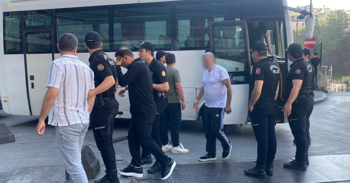 Hot Development: 11 suspects in the courthouse in the AHBAP investigation