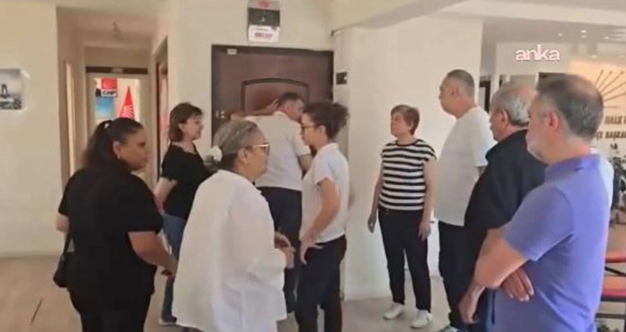 Hot Development: He came with an appointment, but could not enter the door: "Butlan" tension in the CHP district building and Latest Developments