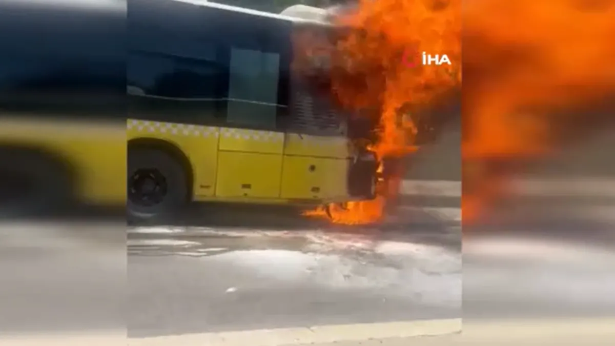 Hot Development: Frightening moments in Ataşehir! IETT bus caught fire: Those moments on camera: Here are the Details