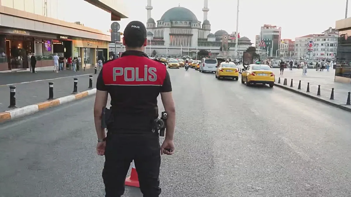 Son Gelişme: Son Gelişme: İstanbul genelinde helikopter destekli kent "huzur" uygulaması ve Son Gelişmeler