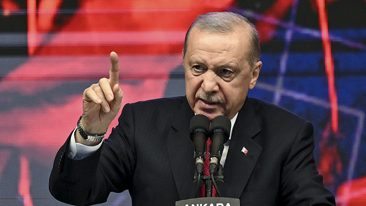 Son Gelişme: Son Gelişme: Cumhurbaşkanı Erdoğan'ın 15 Temmuz makalesi 44 ülkede 24 dilde yayımlandı ve Son Gel