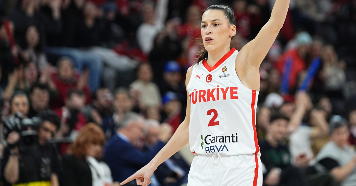 Kritik Açıklama: Sevgi Uzun, Galatasaray'da! ve Son Gelişmeler