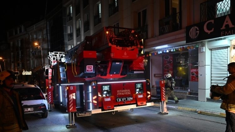 Gündemden Son Bilgiler: Esenyurt'ta bir otelde yangın çıktı ve Son Gelişmeler | İşte Tüm Ayrıntılar