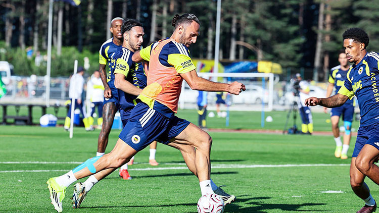 Sıcak Gündem: Fenerbahçe'den 5 futbolcu için sakatlık açıklaması! (Detaylar): Gelişmeler Takip Ediliyor