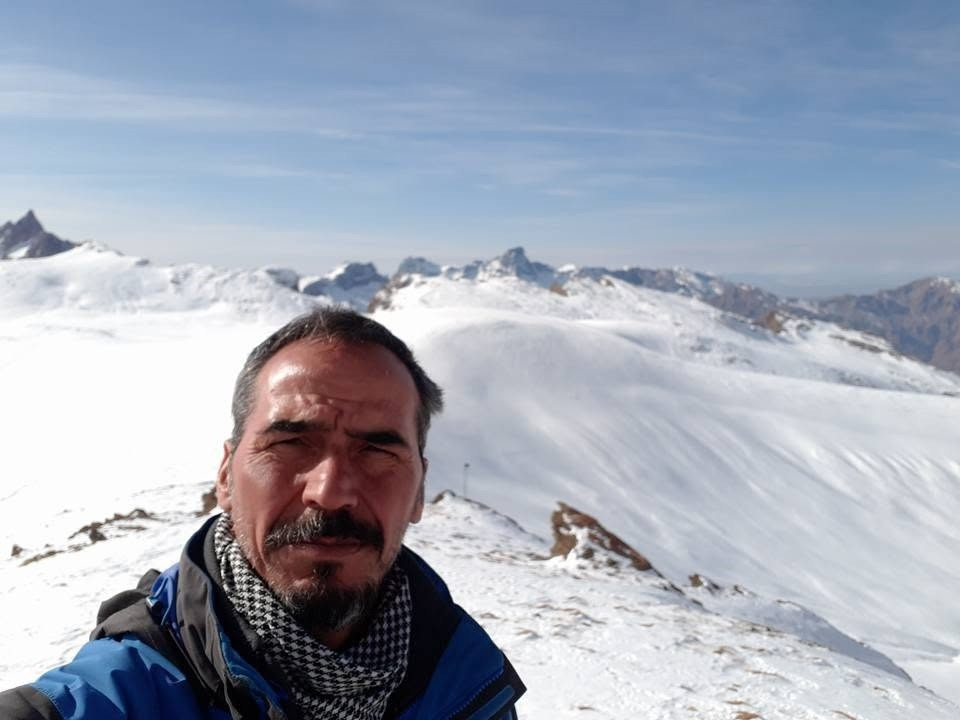Kritik Açıklama: Hakkari'de zirve tırmanışı yapan dağcıdan acı haber: Cenazesi ipte asılı bulundu ve Merak Edi