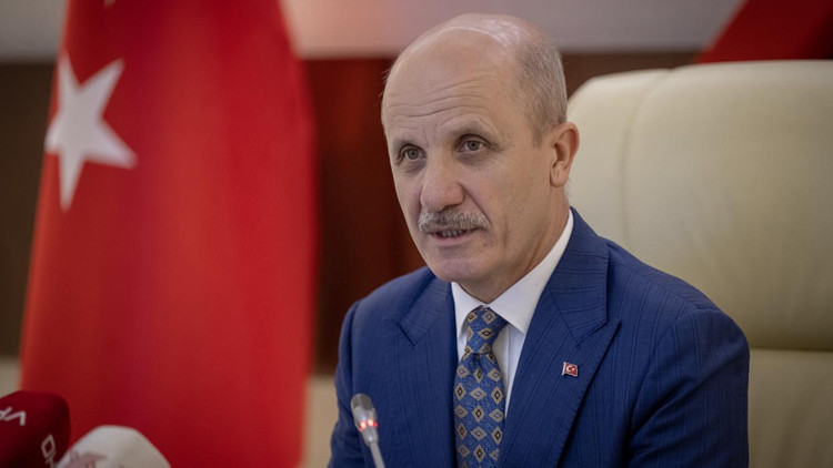 Kritik Açıklama: YKS sonuçları resmen duyuruldu! YÖK Başkanı Özvar’dan gençlere geleceğin meslekleri önerisi v