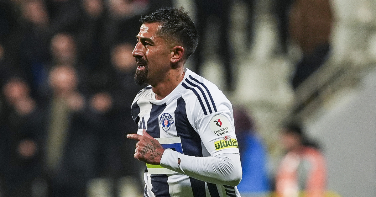 Kritik Açıklama: "Bundesliga'da oynamak daha kolay" (Detaylar) - Son Dakika Bilgileri