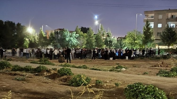 Kritik Açıklama: Son Gelişme: Batman'da mezarlıkta dehşet… Baba, oğlu ve yeğeni öldü ve Son Gelişmeler