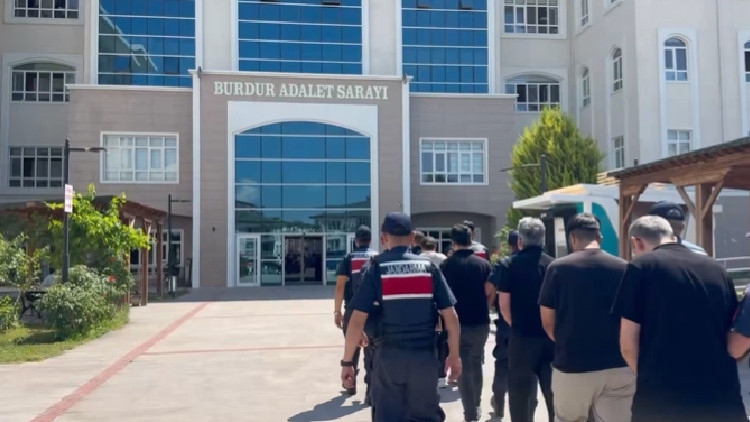 Ayrıntılar Netleşti: Analiz | Milyarlarca liralık para hareketliliği tespit edildi! 28 il merkezli operasyonla