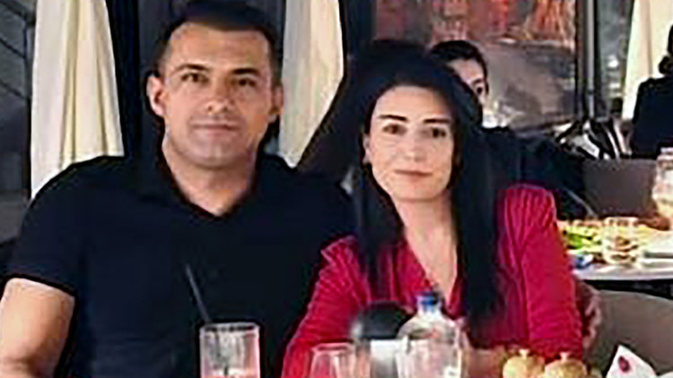 Son Gelişme: Son Gelişme: Adana'da boşanma aşamasındaki eşini silahla öldüren şüpheli hakkında tutuklama karar