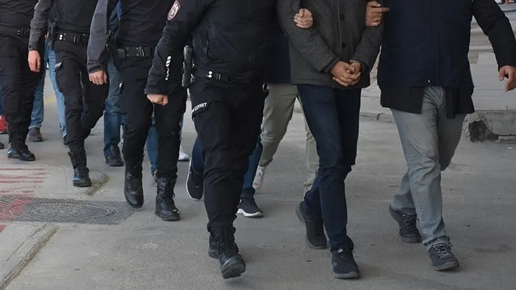 Gündemden Son Bilgiler: İstanbul'da uluslararası Forex dolandırıcılığı! 54 şüpheli Ele Geçirildi ve Merak Edil