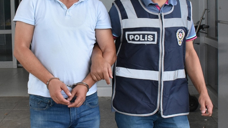 Gündemden Son Bilgiler: Araç kiralama sitesini kopyalayıp dolandırıcılık yapan 4 kişi hakkında tutuklama karar
