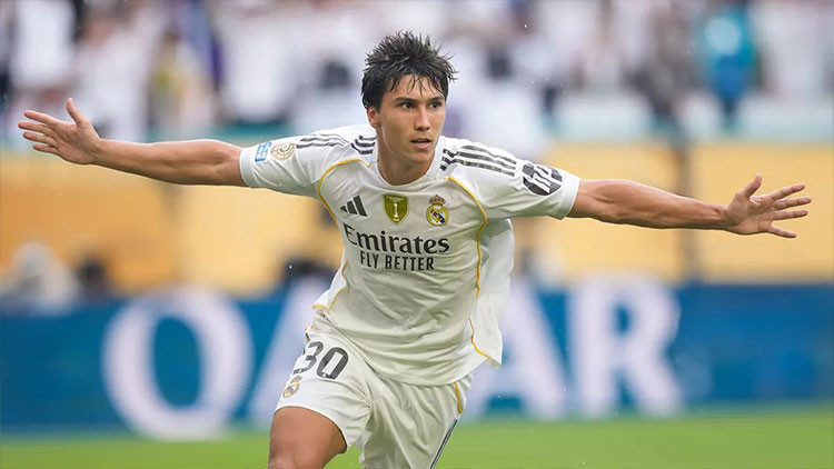 Son Gelişme: Analiz | Fenerbahçe'de Guirassy rafa kalktı! Yeni hedef Real Madridli yıldız ve Son Gelişmeler -
