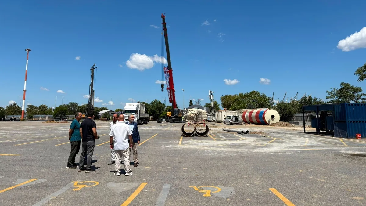 Son Gelişme: Kadıköy Rıhtım Cami inşaatı Resmen Devreye Girdi: 3 yılda bitirilmesi planlanan cami 4 minareli o